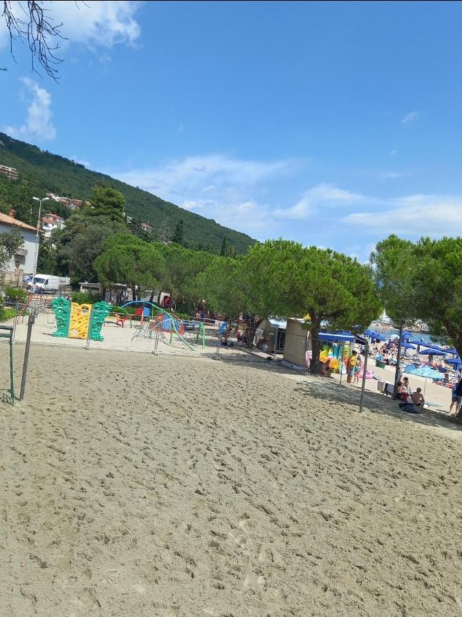 Salyna "Rooms Bela" Ičići Εξωτερικό φωτογραφία