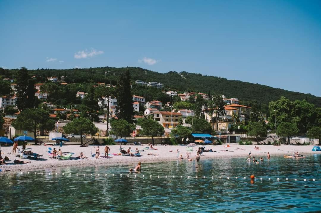 Salyna "Rooms Bela" Ičići Εξωτερικό φωτογραφία