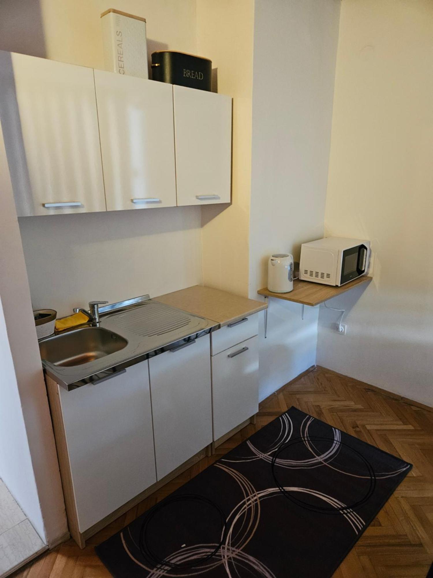 Salyna "Rooms Bela" Ičići Εξωτερικό φωτογραφία